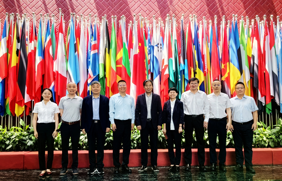 d1ce96180c3b515f53901f18e4197d4(1) d1ce96180c3b515f53901f18e4197d4(1)