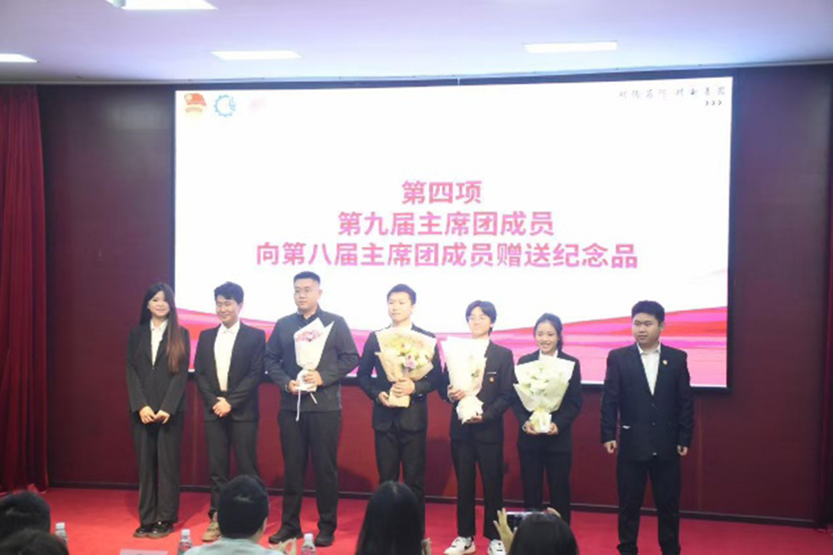 f9d48b8354d628f3626345fb77bed221_origin