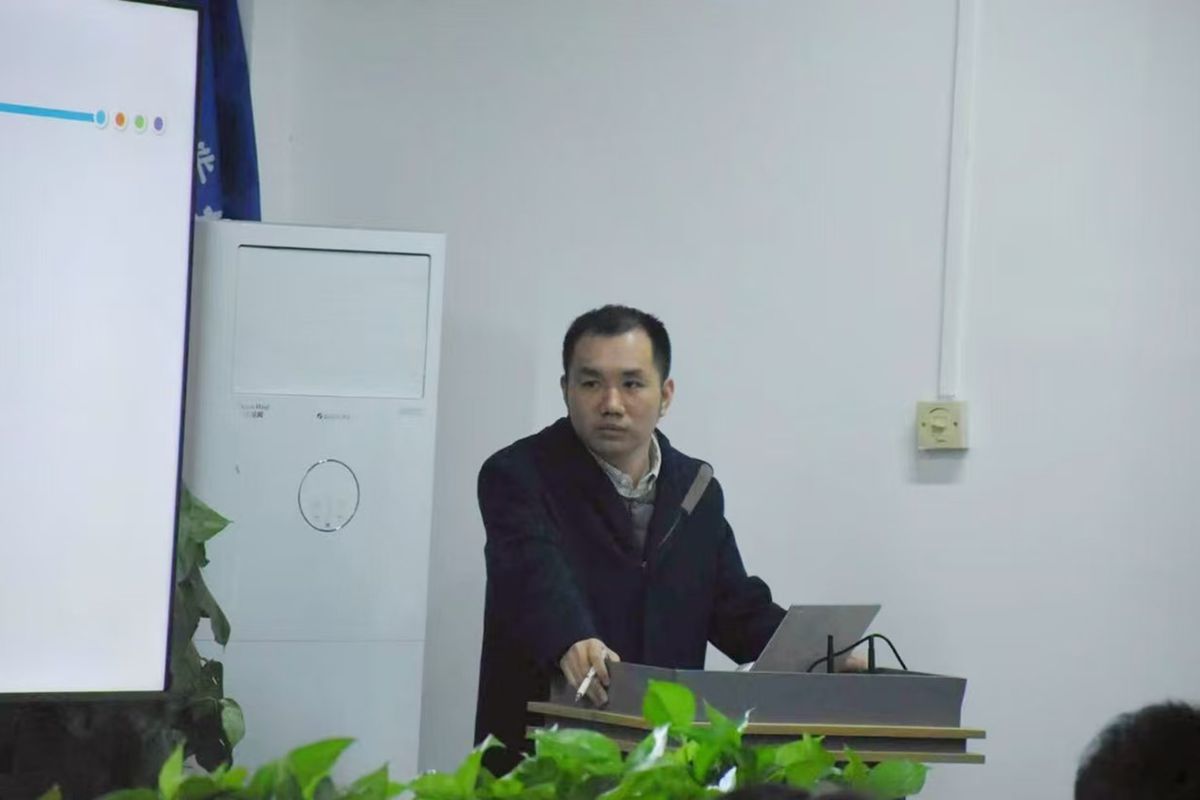 be8cd22b753d5470a637e8ad845198a6_副本