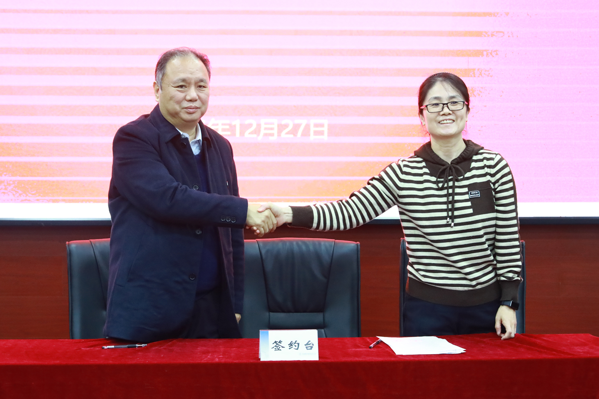 MNC_9990(1) MNC_9990(1)