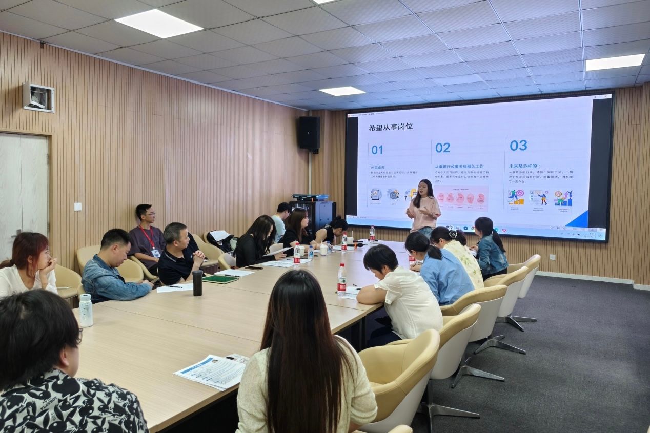 2025.04.16第三届“筑梦启航”大学生模拟招聘大赛87978797威尼斯老品牌院赛顺利举办 原图一.jpg